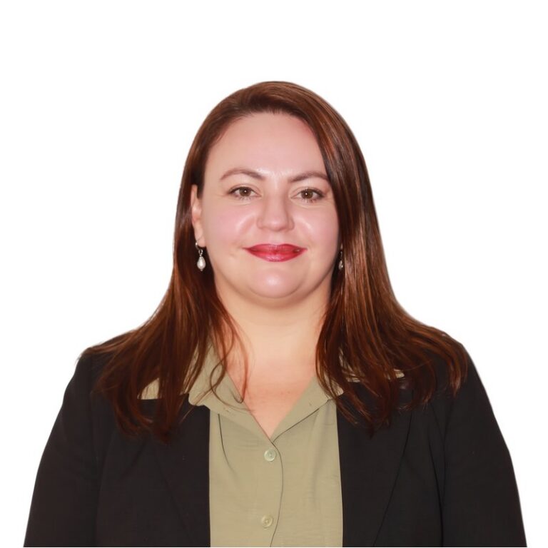 Dr Mariska Oosthuizen-Van Tonder, VF Plus candidate