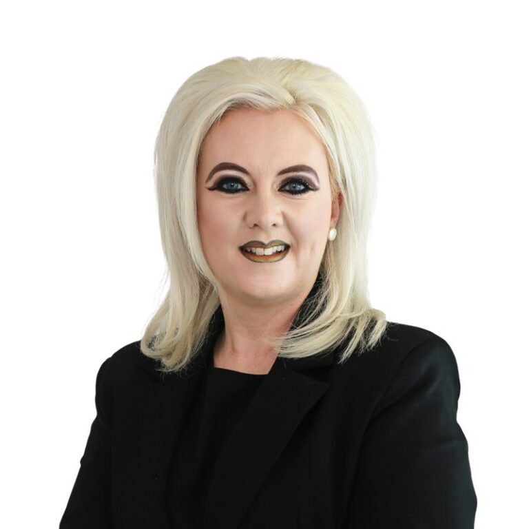 Andvea van Antwerp, VF Plus candidate